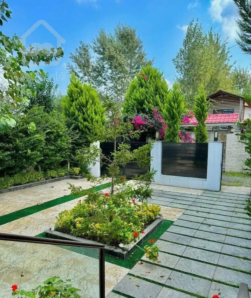 ویلامدرن//سه خوابه(مهندسی ساز)