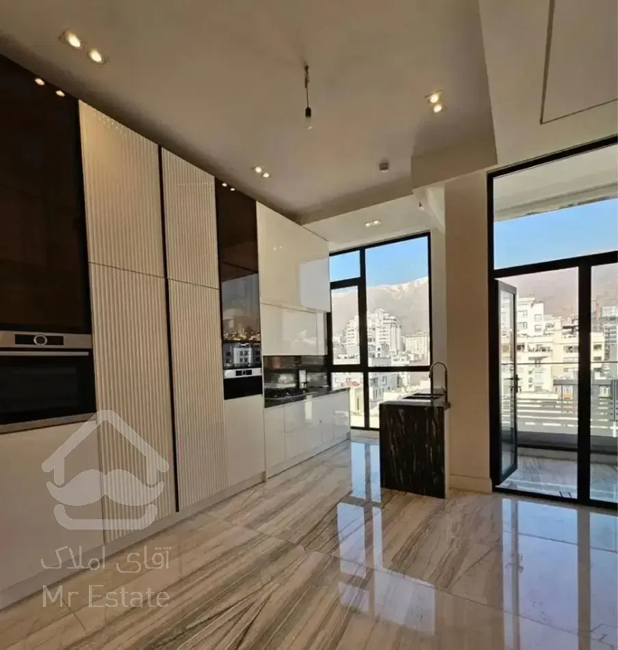 ۱۰۰ متر/گیشا/دوخواب/ سالن بزرگ