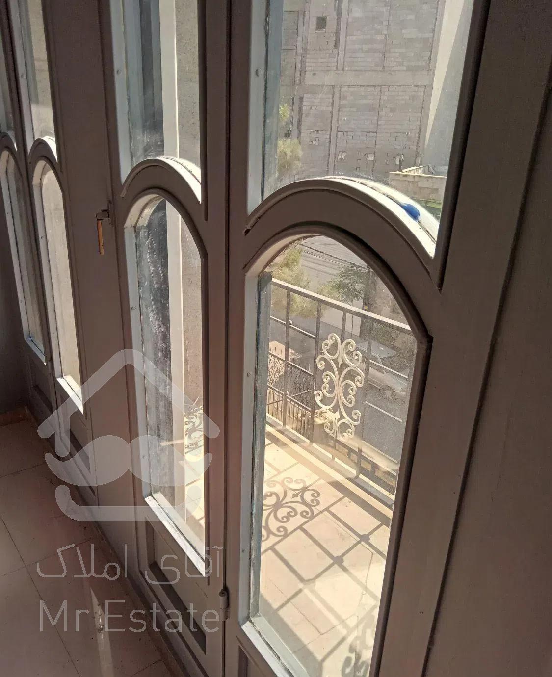 ۶۳ متر آپارتمان  فرعی دنج بهار