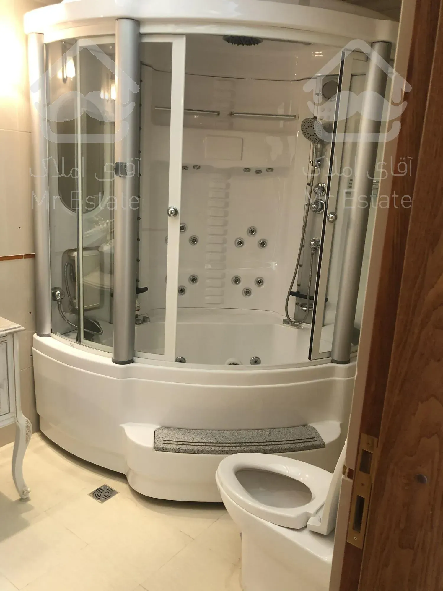 رهن و اجاره آپارتمان ۴۰۰ متری ۴ خواب فرمانیه فول تک واحدی