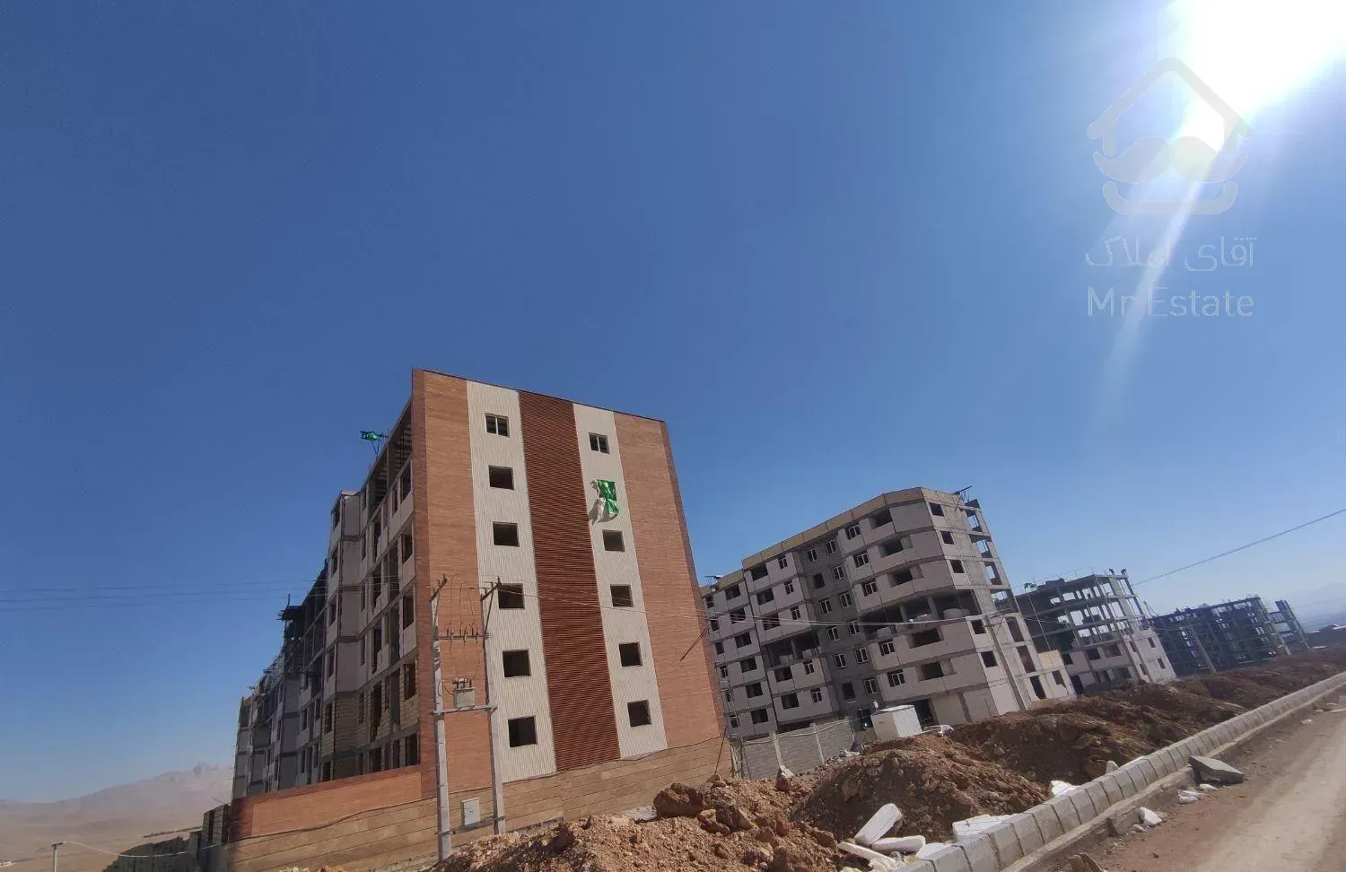 فروش اپارتمان 100متری 2خوابه