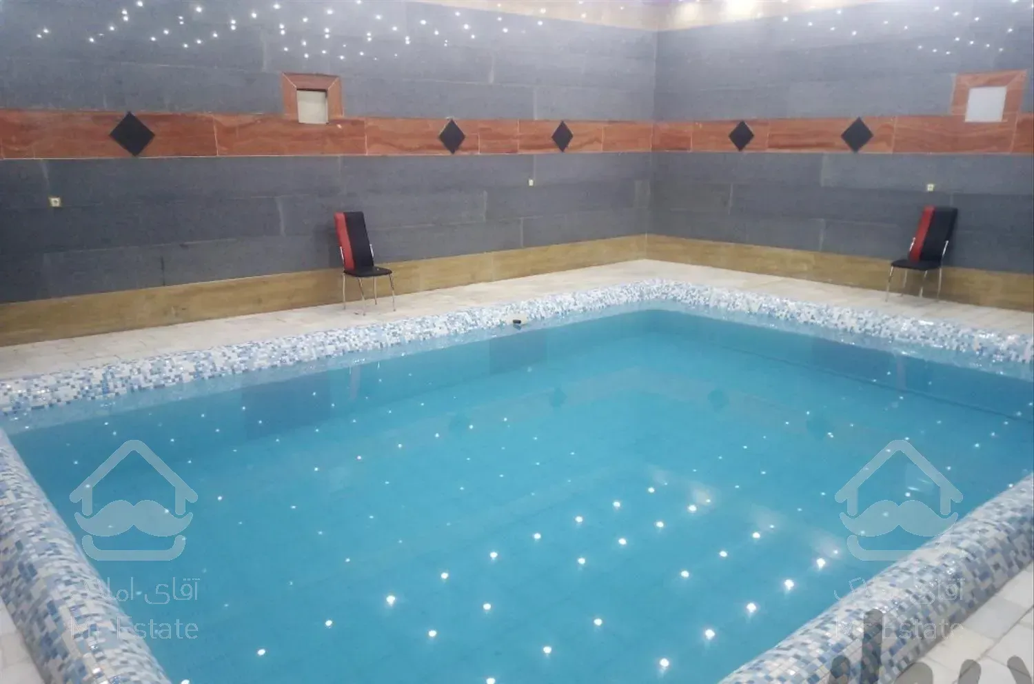 فروش باغ ویلای - استخر دار - ده بالا (کرمان)