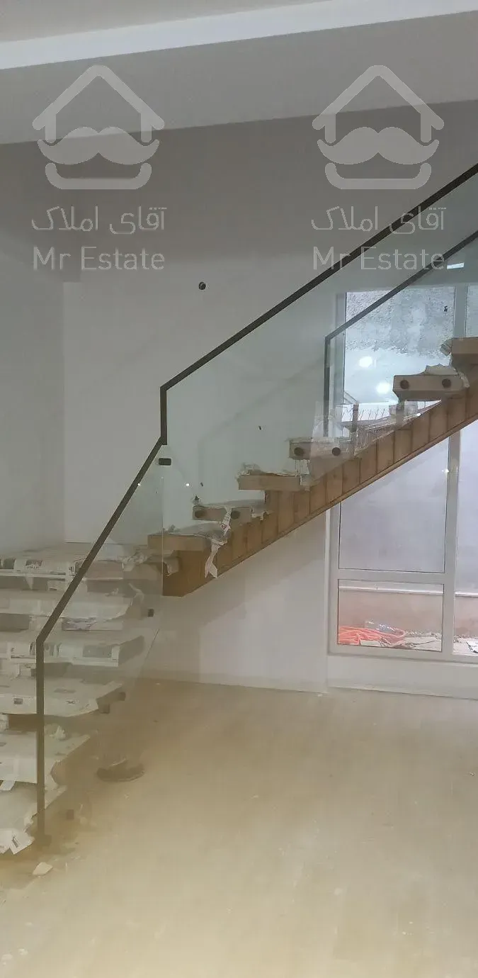 شیشه سکوریت و نرده نایس استیل