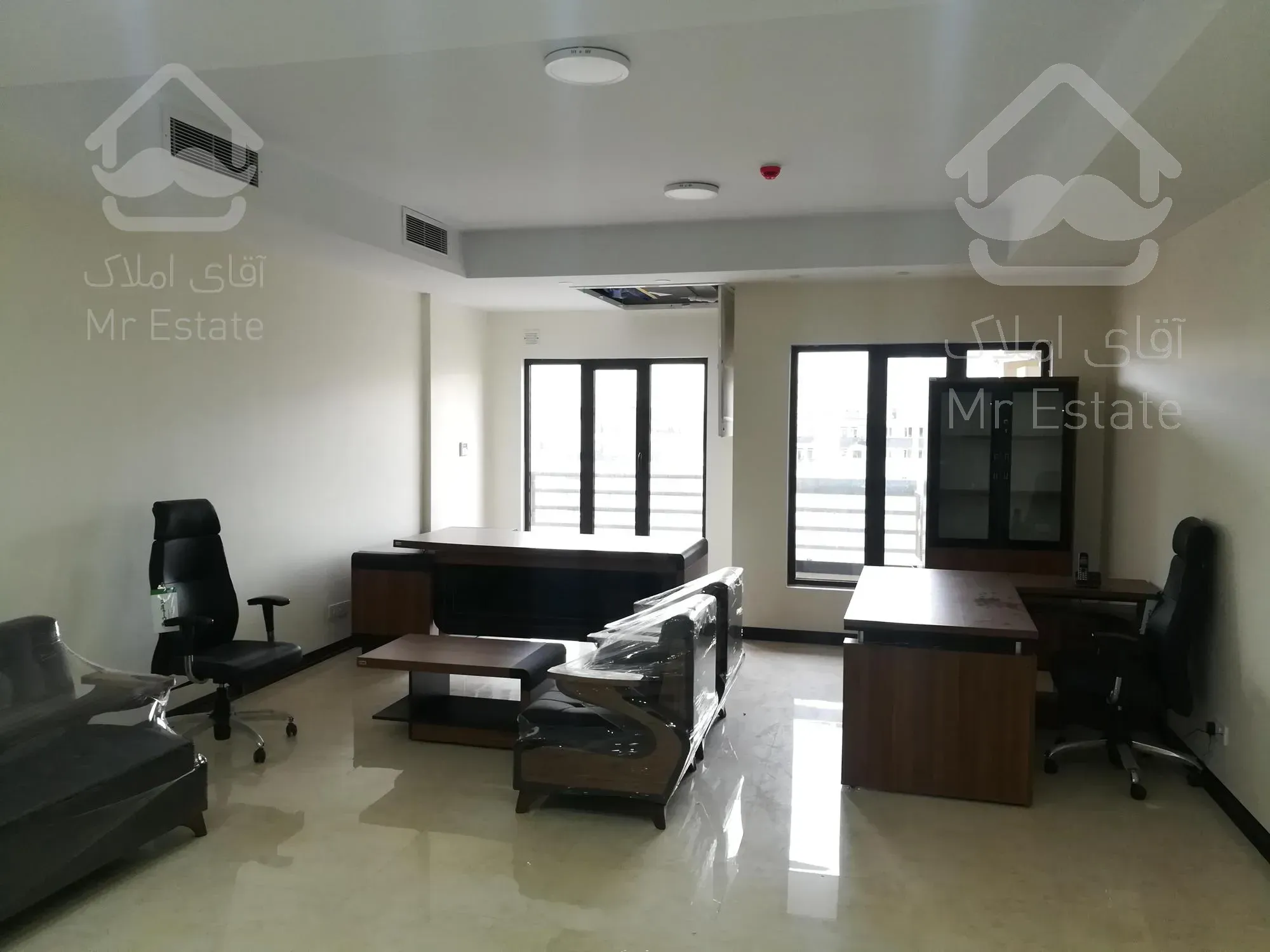 ۵۸ متر اداری صادقیه کاشانی