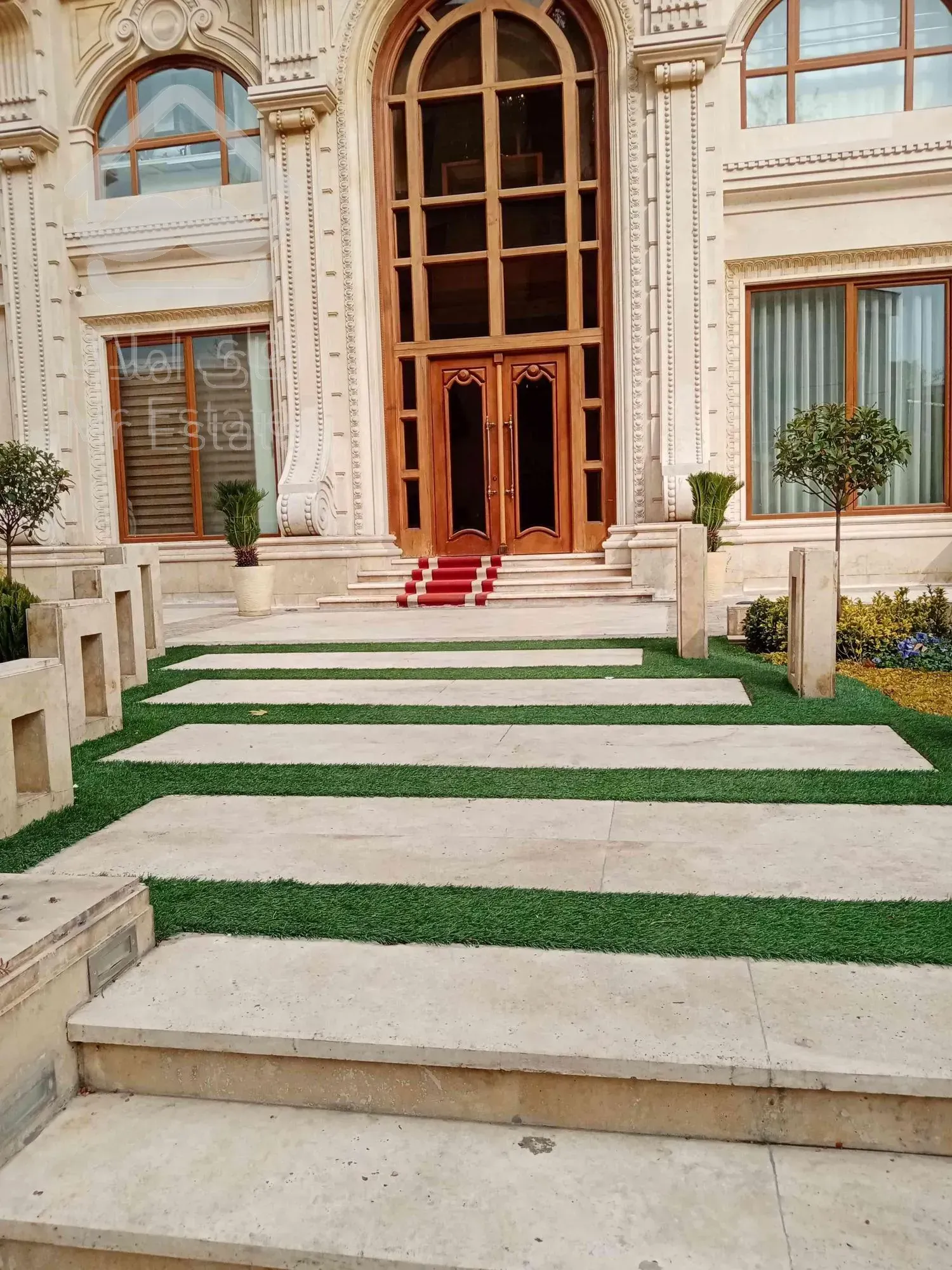 130 متر دو خواب مستر نیاوران نوساز