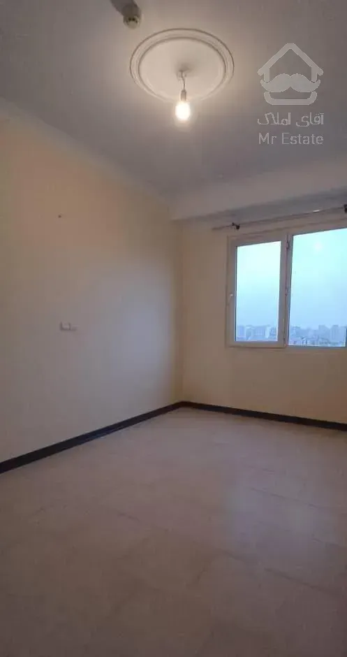 آپارتمان ۱۳۰ متری دوخوا ب شهرک راه آهن