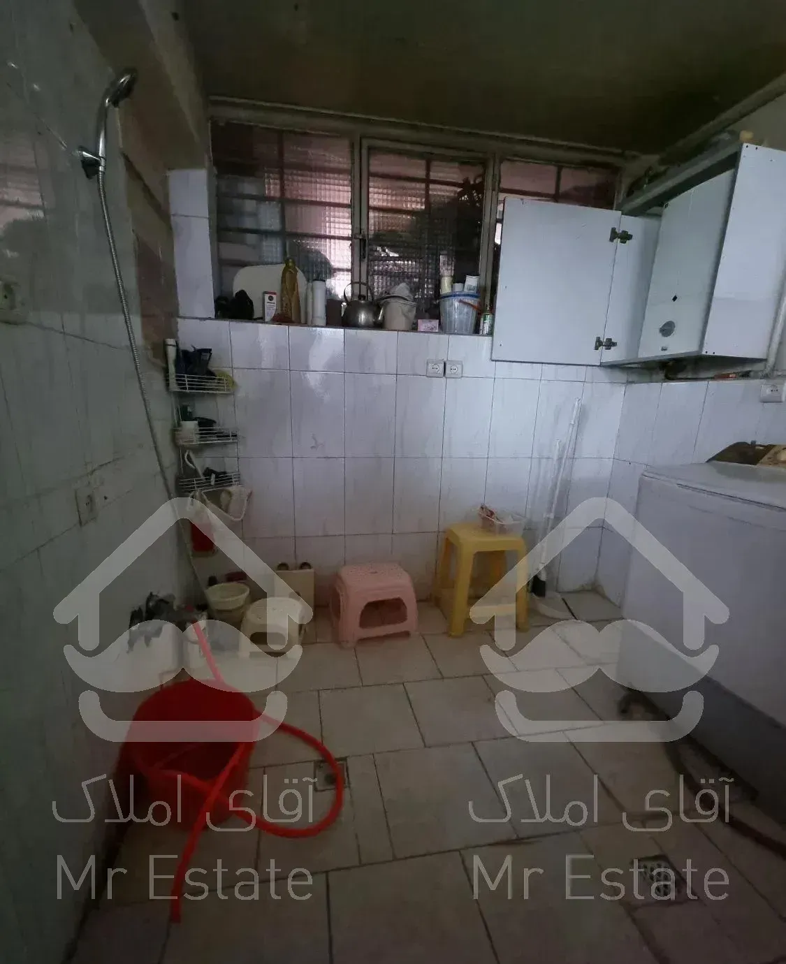 سه طبقه آپارتمان، دربست ۲۲۵متر