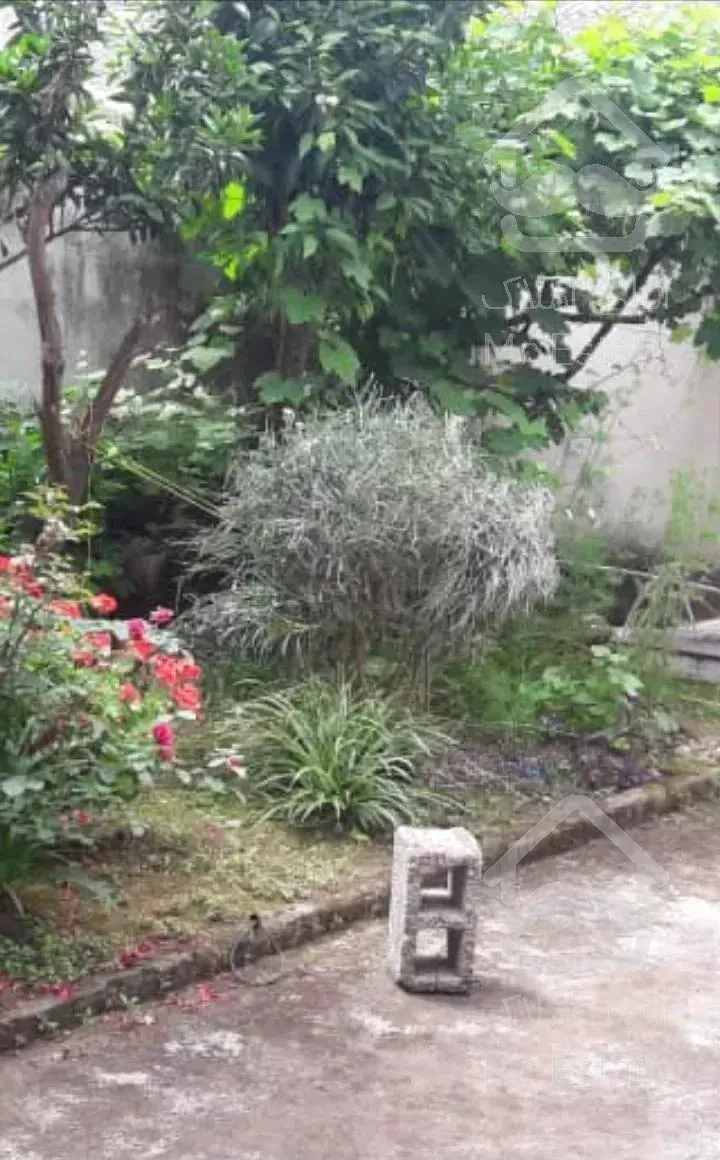 ویلائی۱۸۰ متری لنگرود جاده چمخاله