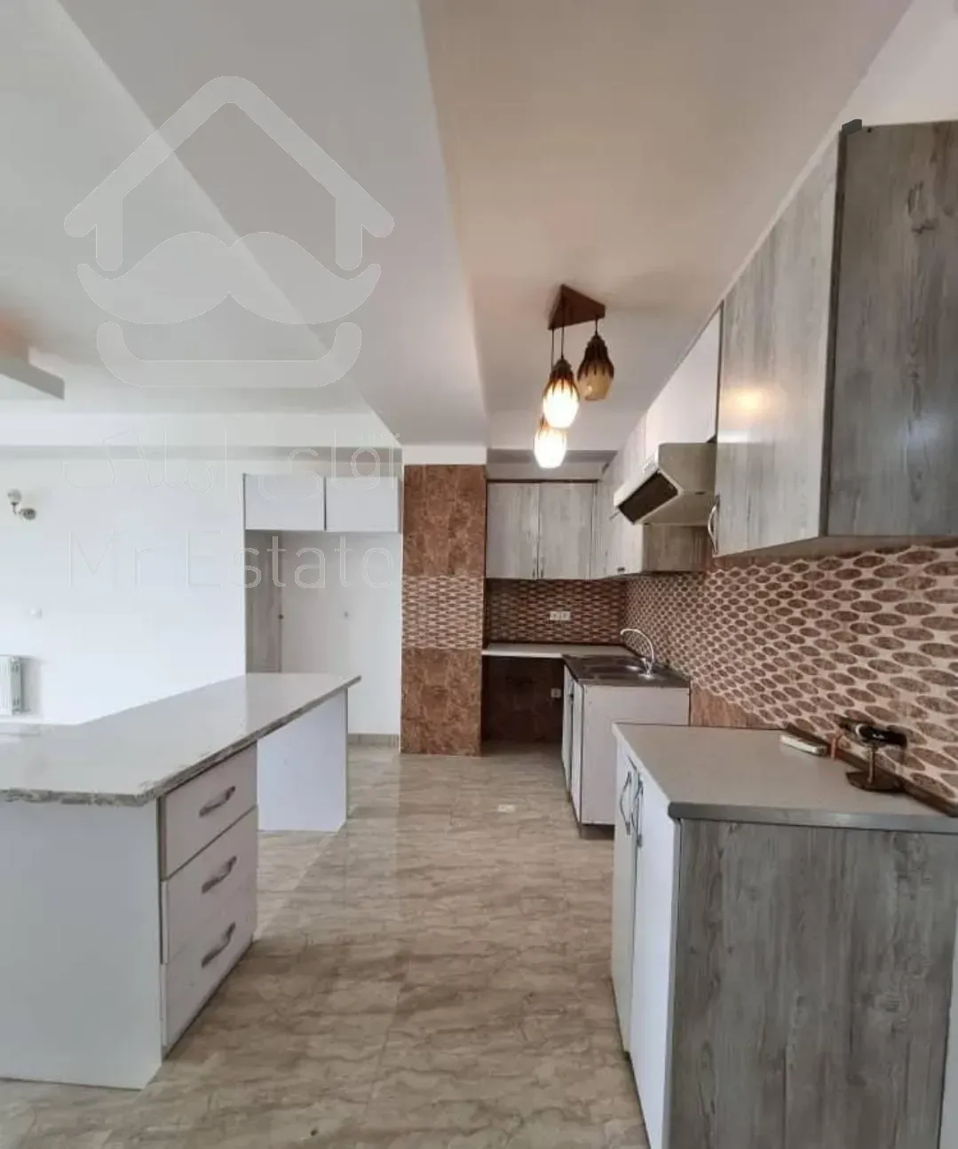 فروش اپارتمان۹۷ متری طبقه۲ سند تک برگ