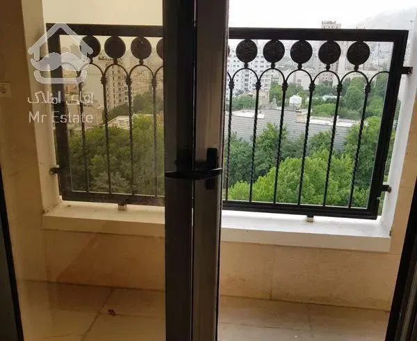 خرید آپارتمان کامرانیه شمالی ۱۷۵ متری