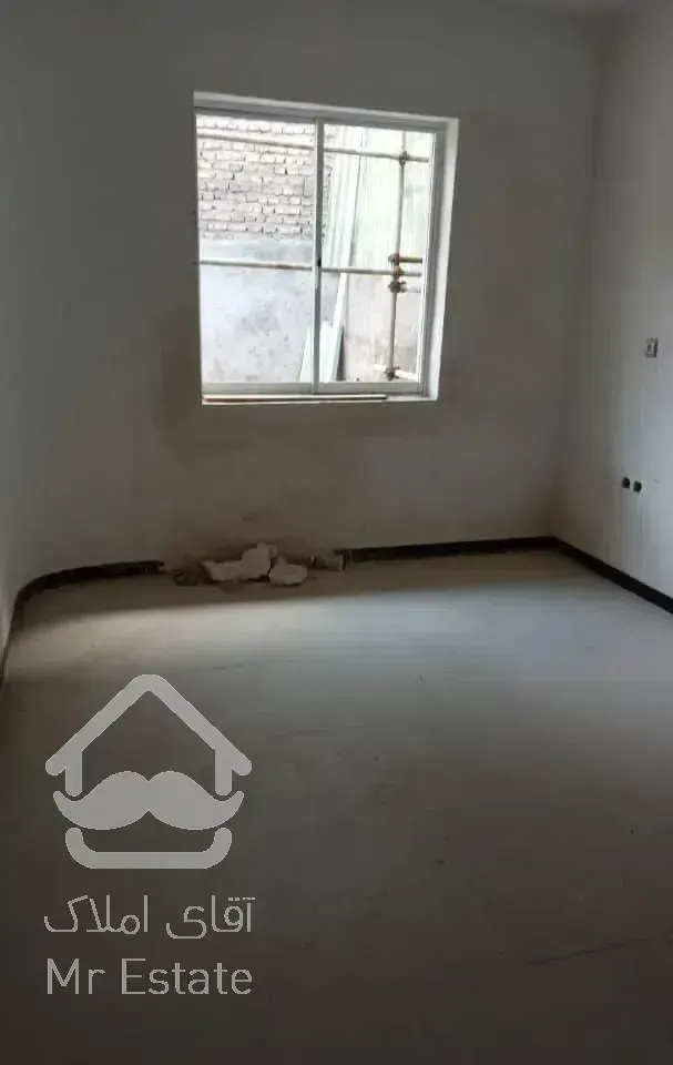 ویلایی داخل شهر دشستانی