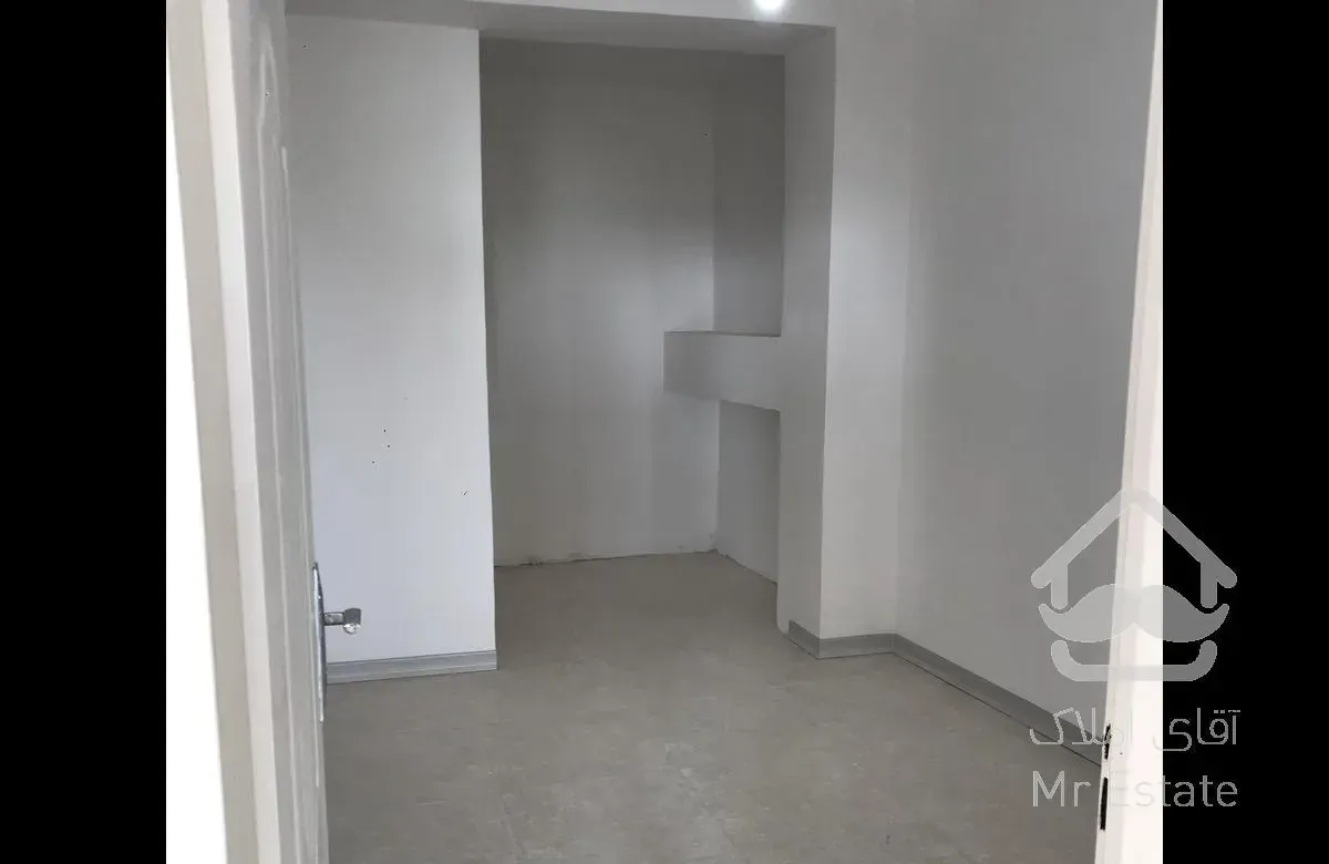 آپارتمان ۱۱۵متری سلمان فارسی رو به باغ سیب