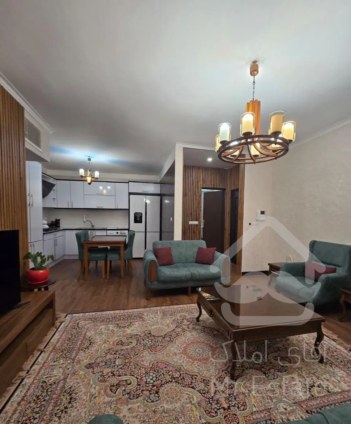 فروش آپارتمان ۷۸ متری ۲ خوابه فاز ۴