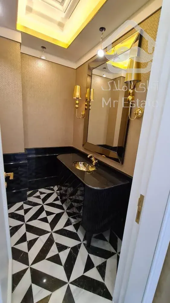 خرید ۳۴۰ متر ولنجک برج باغ