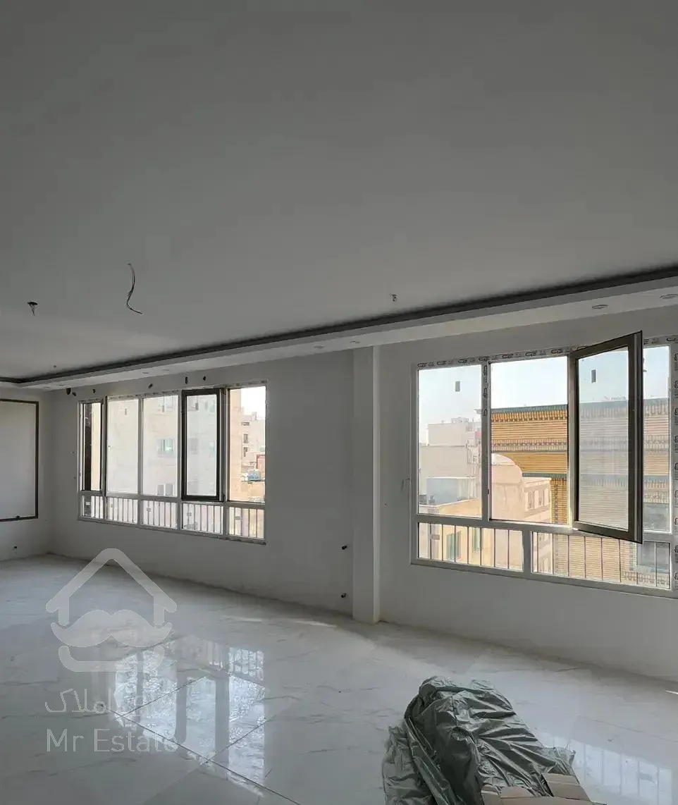 ۱۲۵ متر ۳ خوابه تک واحدی/غرق در نور/نزدیک حرم مطهر