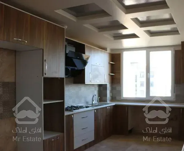 ۱۵۰متر فول امکانات دو پارکینگ سندی