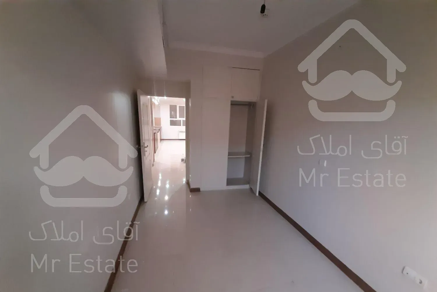 آپارتمان.۹۵متری.دو خواب.فول امکانات