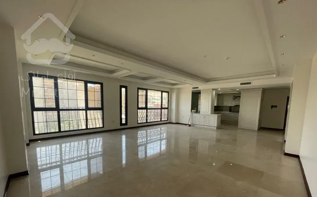 ۱۲۷ متر ۳ خواب * تک واحدی * شمال خواجه عبدالله