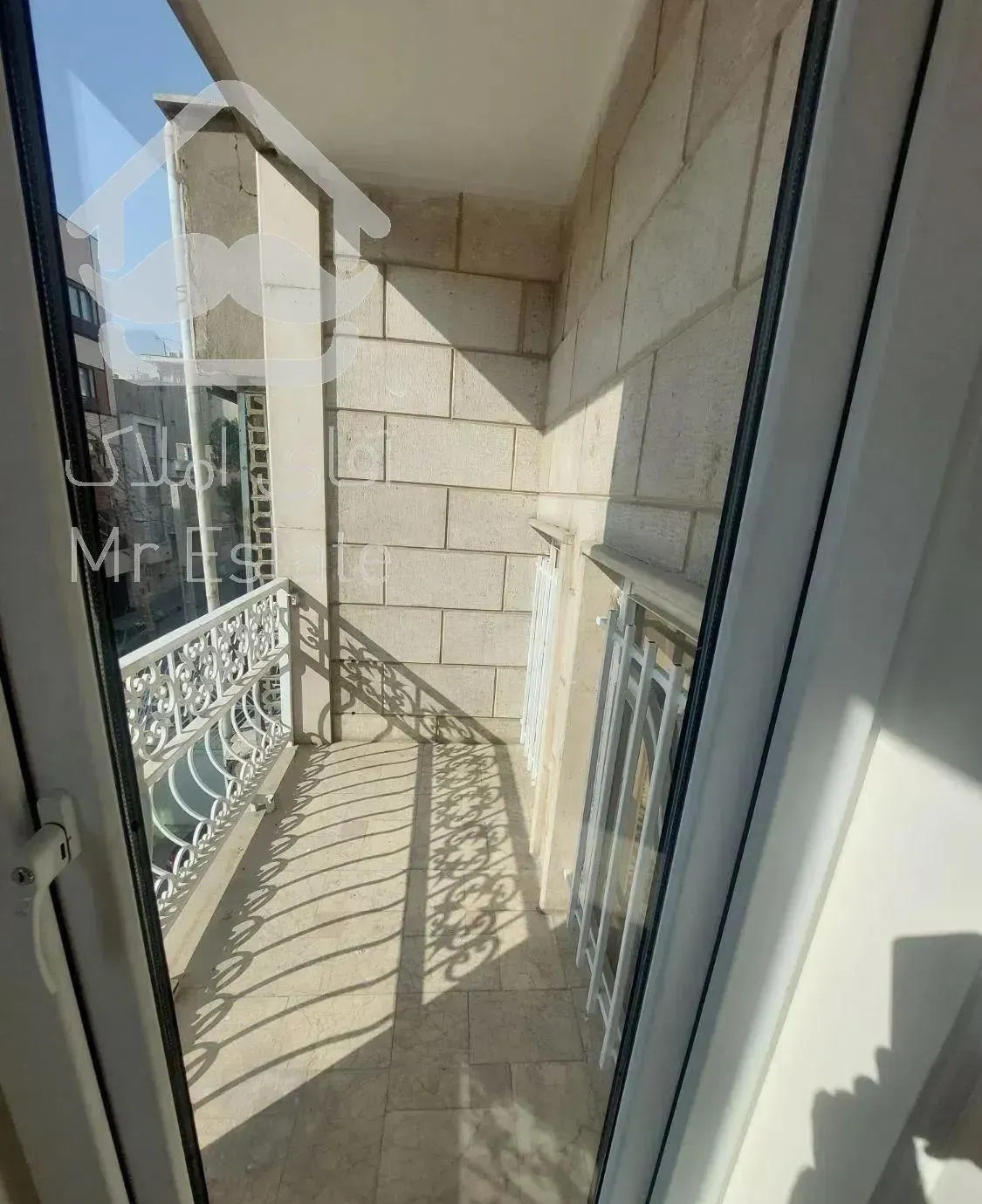 ۱۱۰ متر دوخوابه تک واحدی