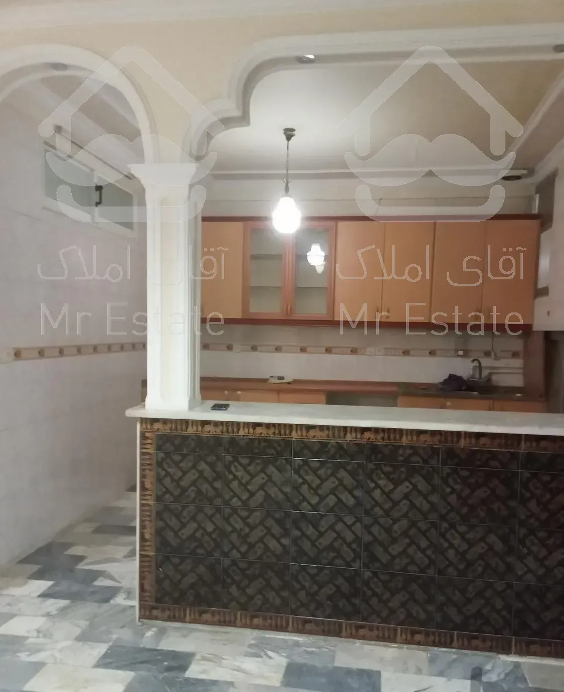 خانه ۱۱۰ متری مناسب عروس وداماد در محدوده نصف راه