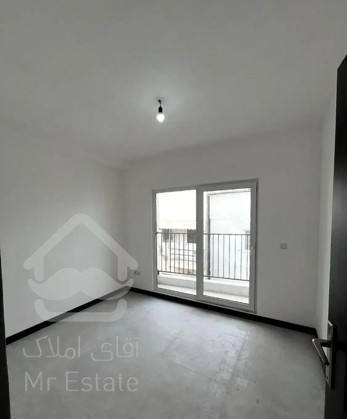 فروش آپارتمان ۱۱۷متـر / کم واحـد/گلشهر دوم