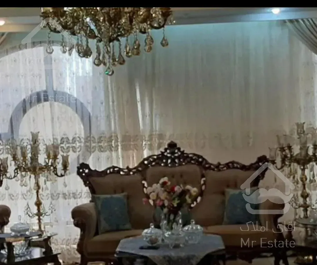 فروش آپارتمان ۱۲۰ متر در بالای کاج سعادت آباد