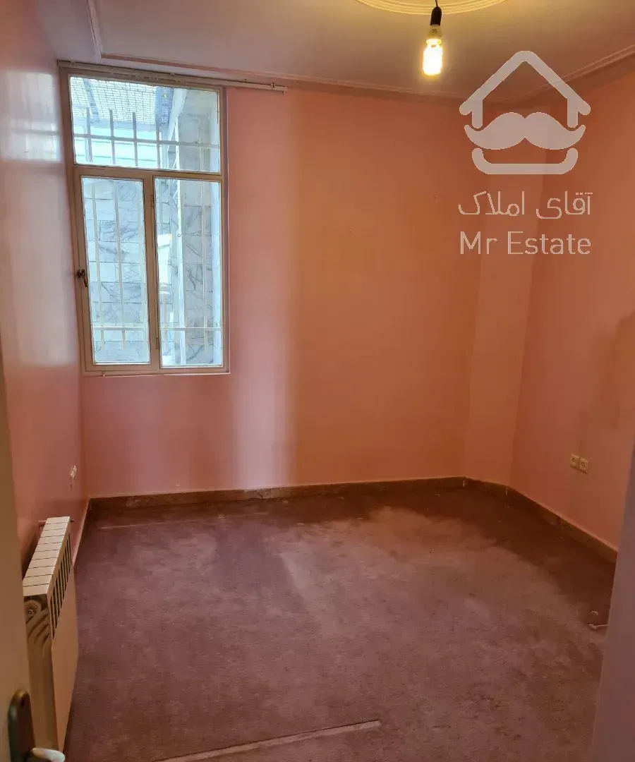 شهرآرا ۱۸۳ متر ۴ خوابه طبقه اول با حیاط خلوت مسقف