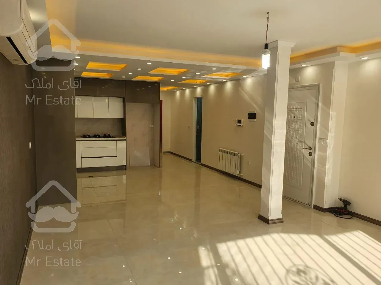 آپارتمان ۹۴ متری دو خواب امکانات عالی سال ساخت ۱۳۹۴