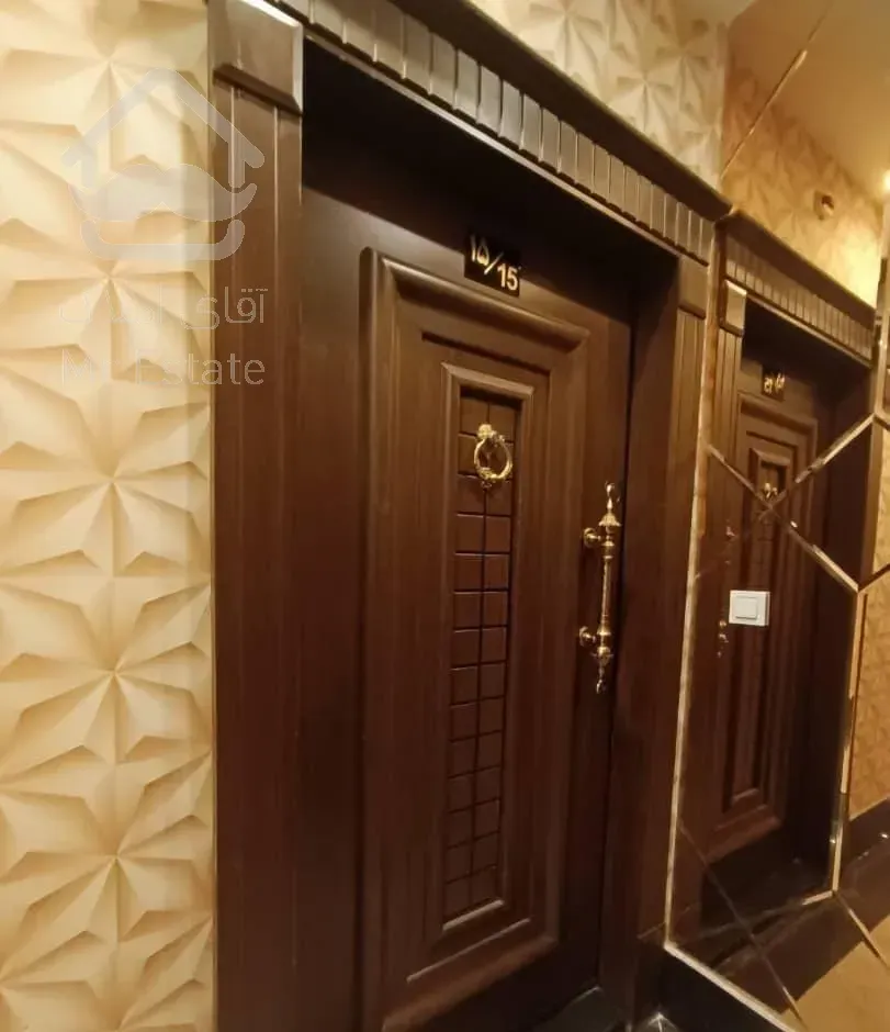 نیاوران/۱۲۰ متر/ مستر دار/ ورودی از  لابی شیک