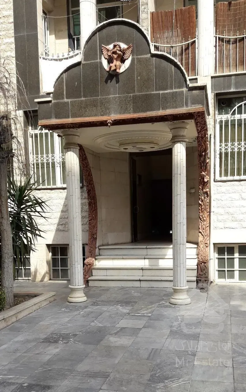 فروشنده واقعی68 متری