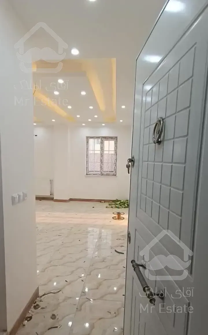 92 متری/ نوساز/ ویودار/ منظریه