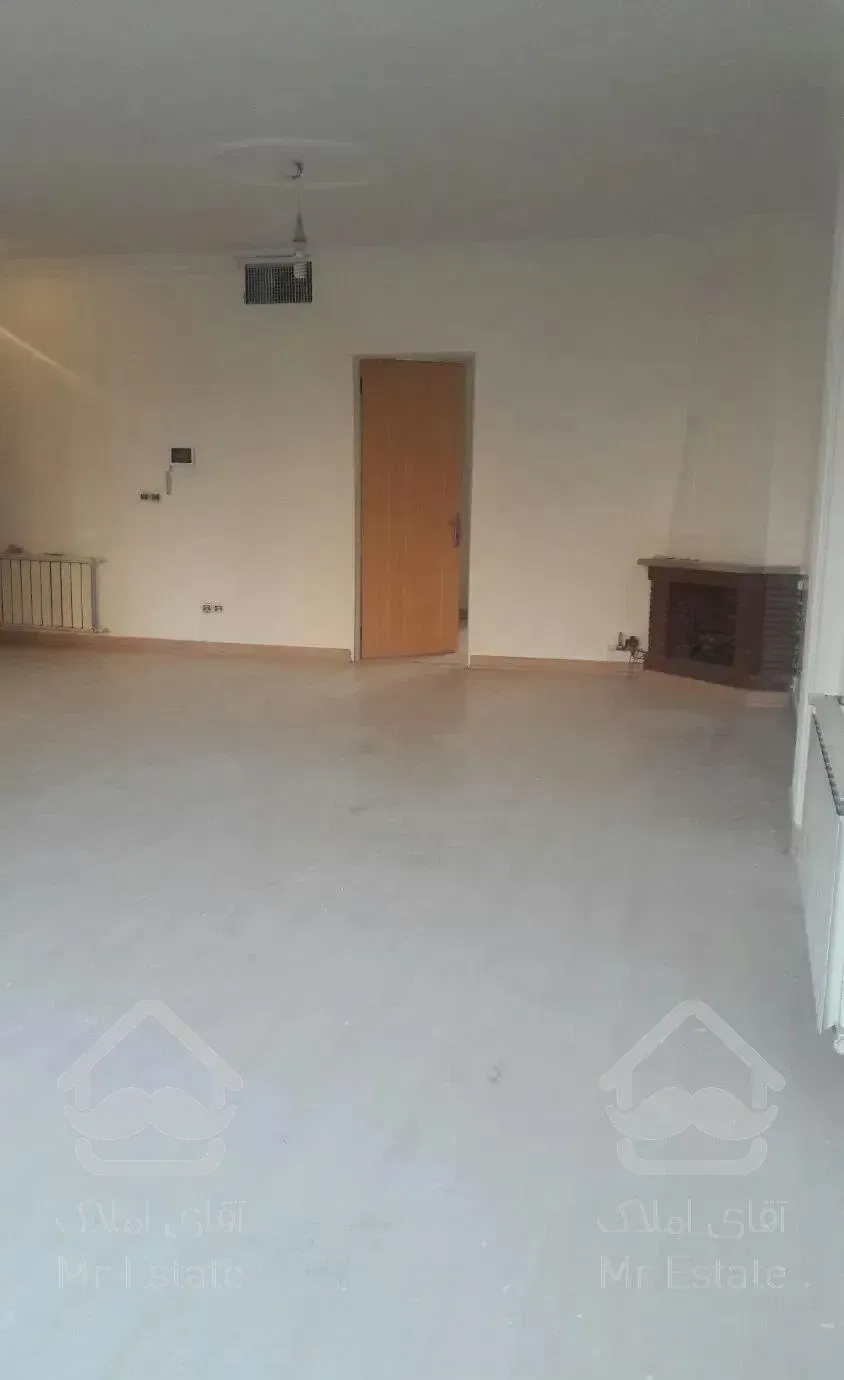 آپارتمان ۱۲۲ متر ۳ خوابه     (شاه نظری)