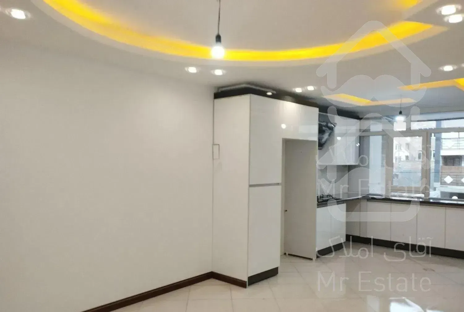 واحد ۶۰ متری رو به نما*شهرک بعثت*