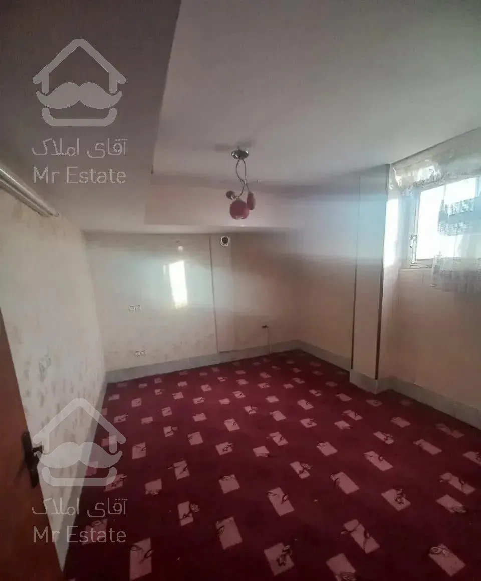 آپارتمان ۱۲۰ متری مجتمع کم واحدی سپاهانشهر