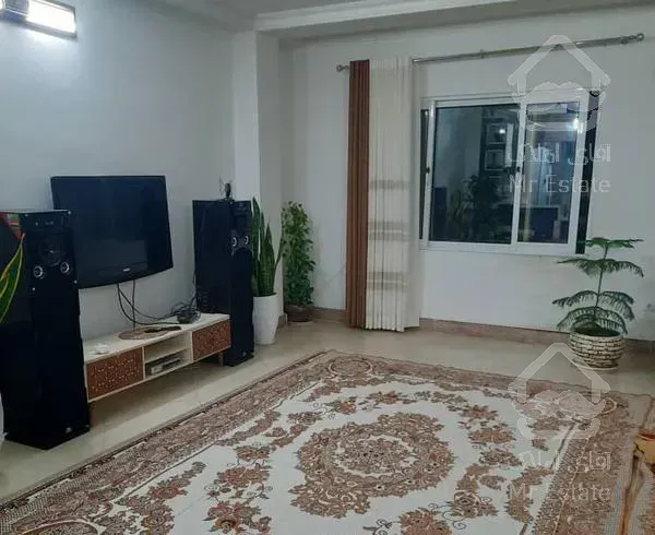 ۱۰۱ متر آپارتمان شیک بر اصلی امیر ۵