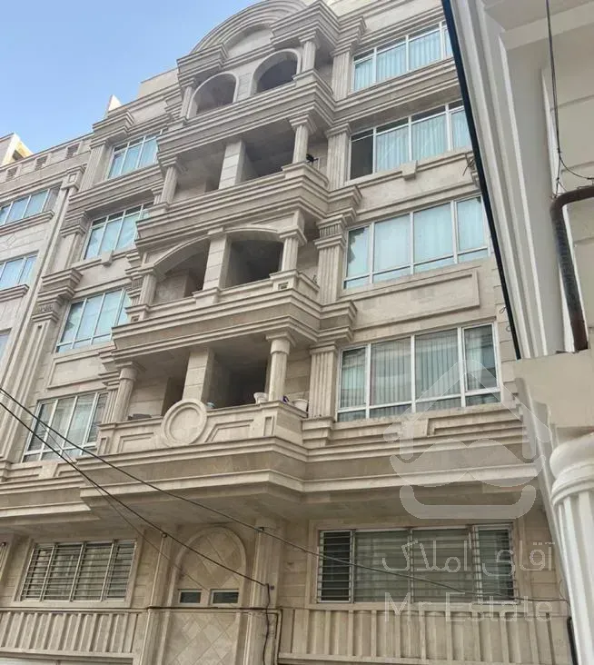 معاوضه اپارتمان ۱۶۰ متری سه خواب با خودرو