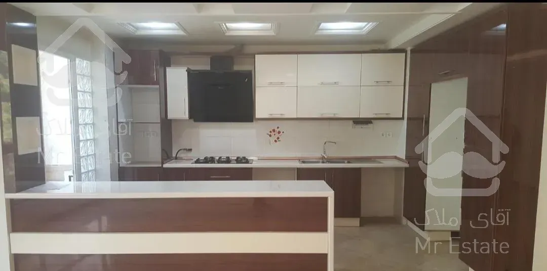 رهن و اجاره آپارتمان ۱۳۷ متری سعادت آباد