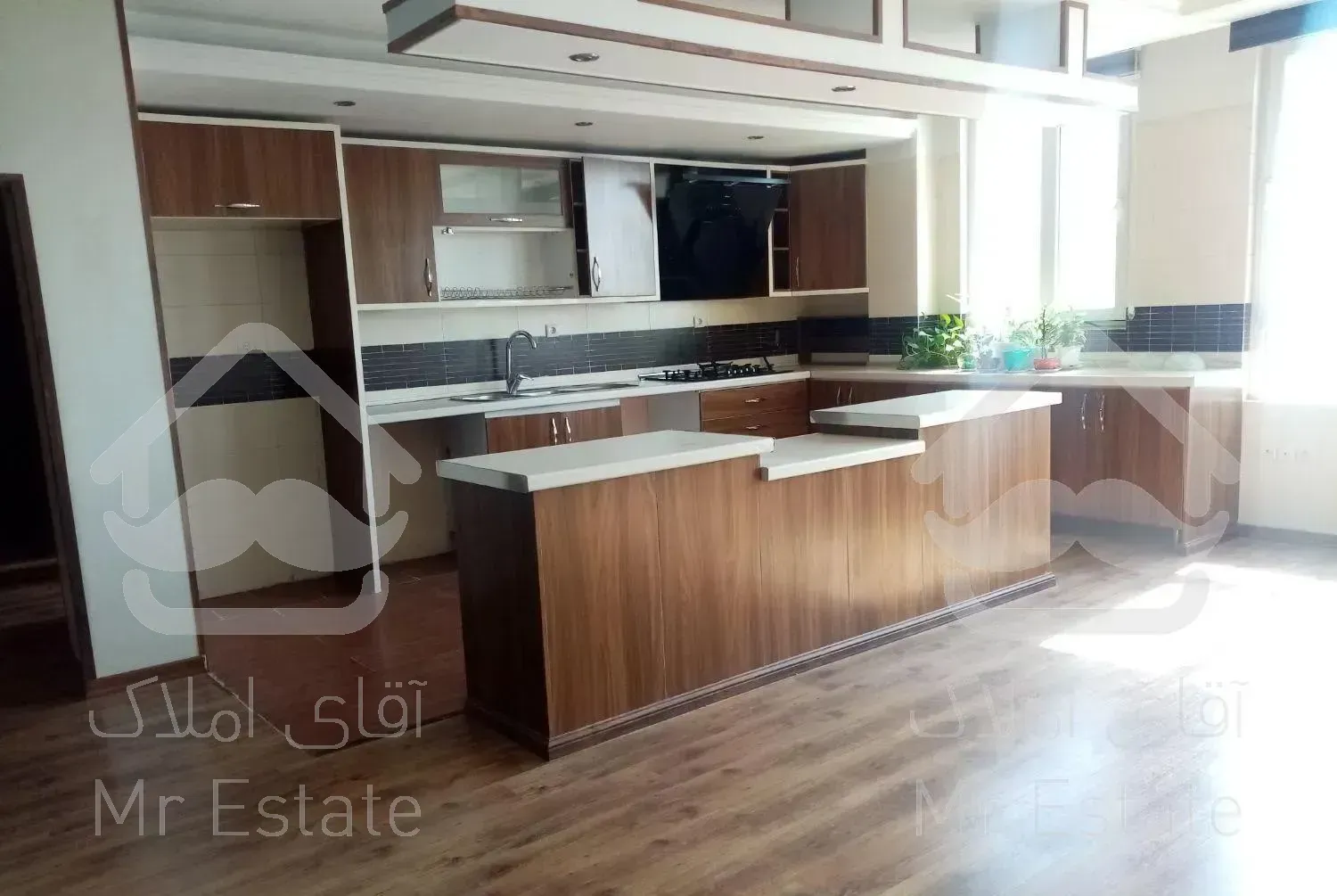 107متر 2 خواب فول الاله شرقی نیلوفر