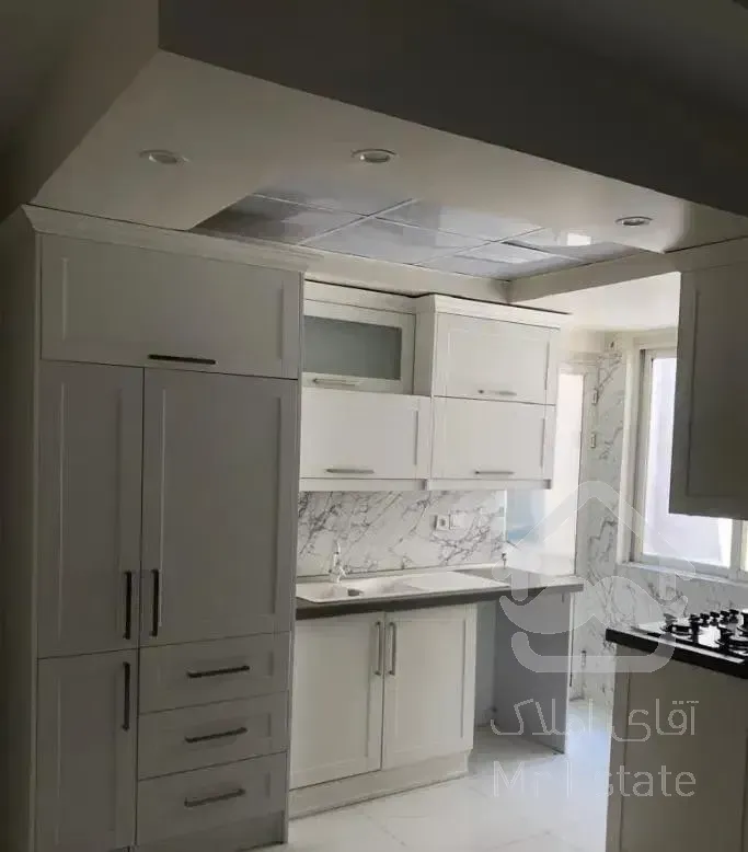 140 متر سه خواب فقط خانواده