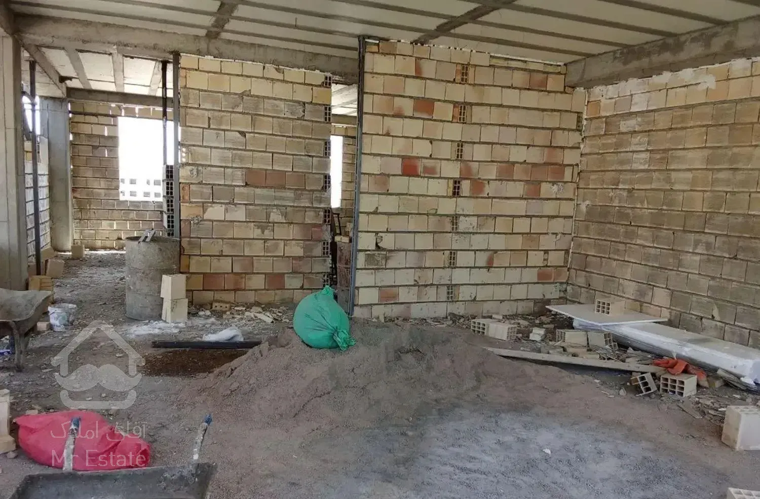 واحد نیمه سازباموقعیت مناسب