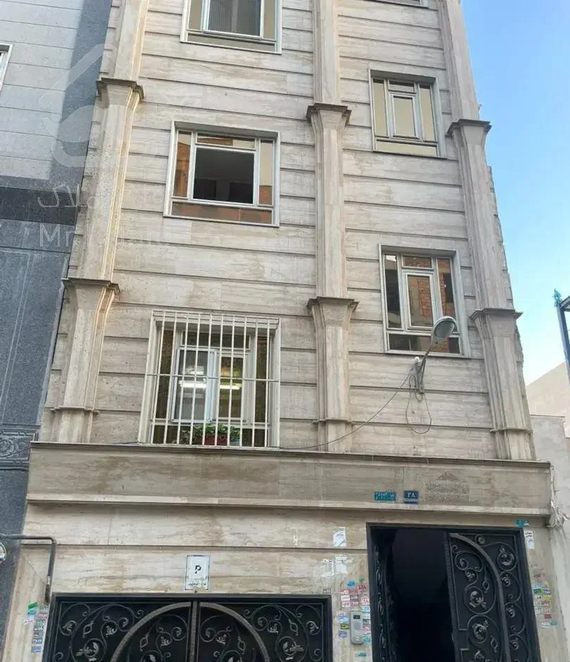 فروش آپارتمان ۵۴ متری ۱ خوابه طبقه ۱ در ایران