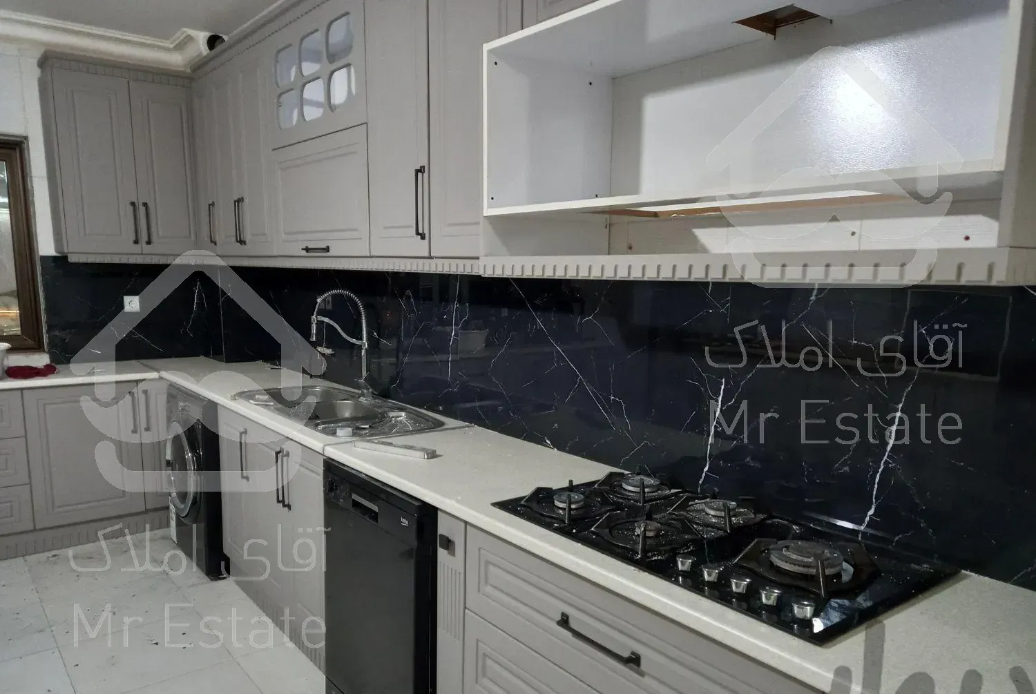 اجرا کاشی وسرامیک چسبی و بین کابینتی و ماربل