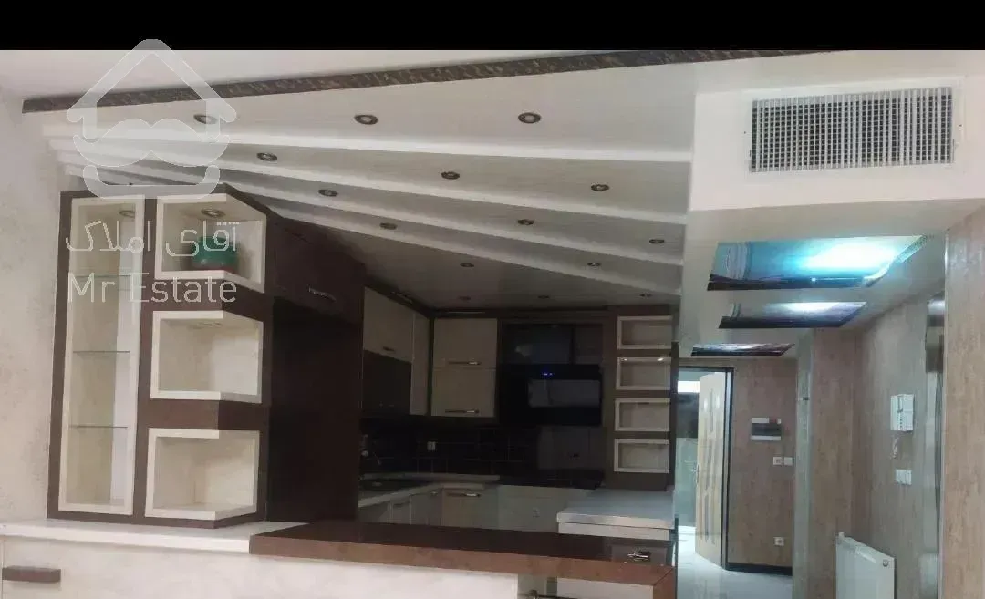 آپارتمان ب متراژ۱۴۰متر سه خوابه خواجه عمید