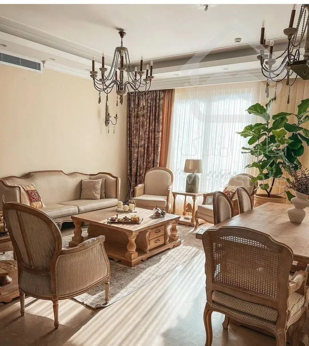 10 متری مقیمی کوروش/ واحد جلو با پارکینگ