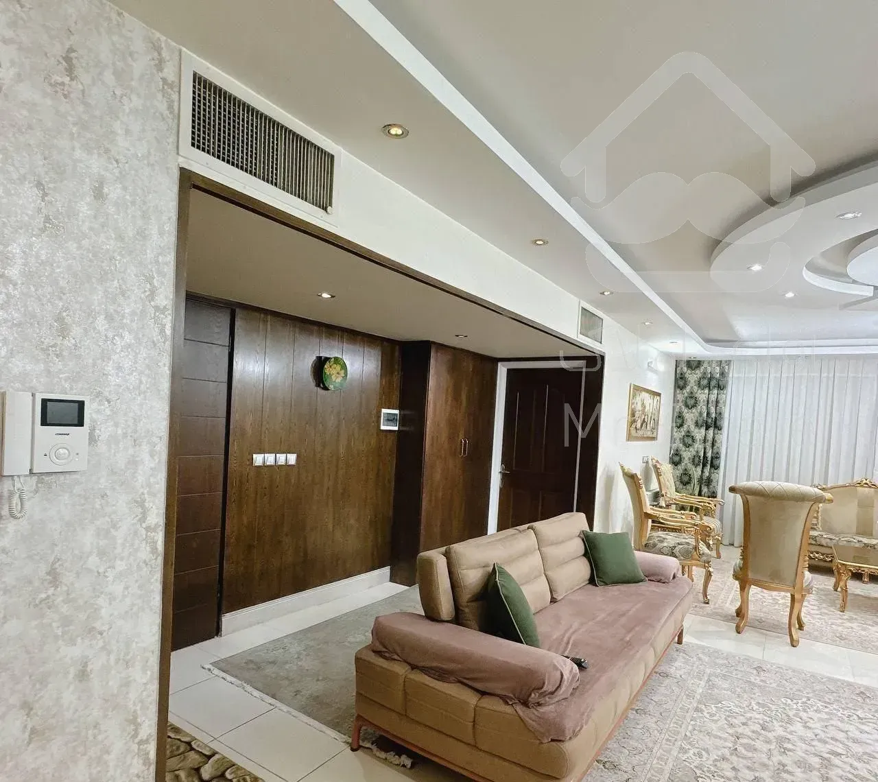 فروش آپارتمان ۱۵۲ متری ۳ خوابه در نگارستان