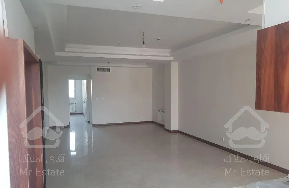 93متر دو خوابه