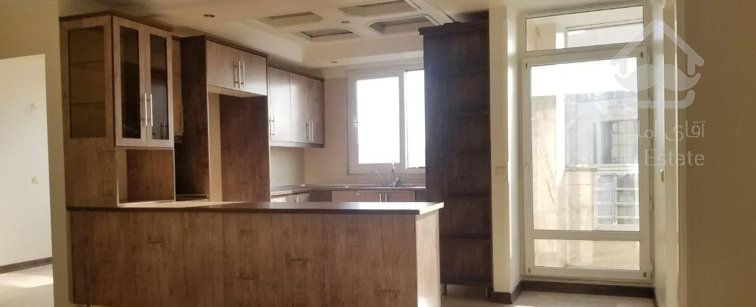 عباس آباد ۹۰ متر دو خواب ۲ پارکینگ