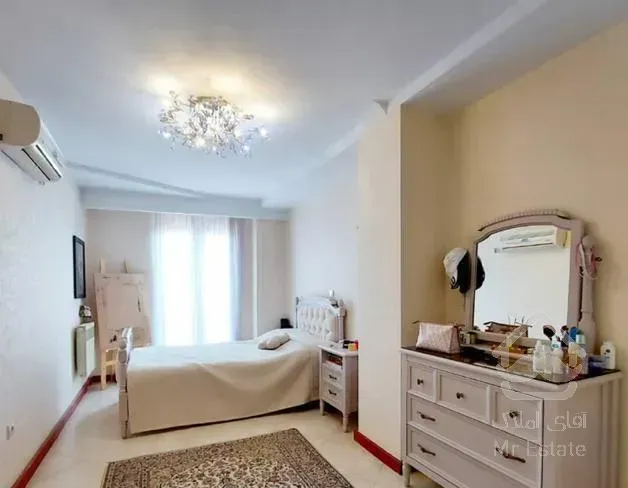 فروش آپارتمان ۱۸۰ متری ۳ خوابه بی نظیر در قیمت