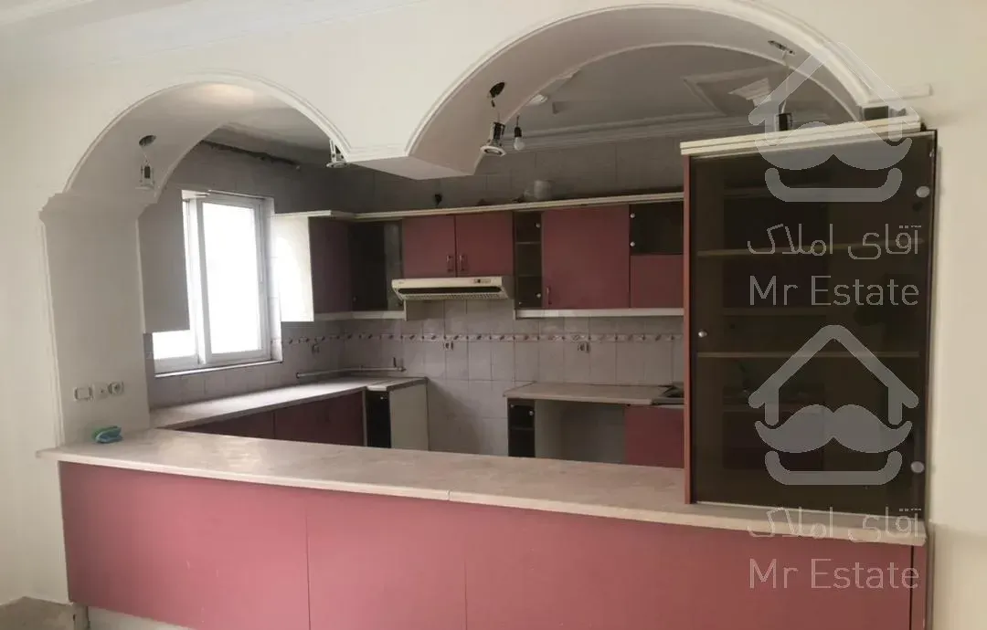 ۱۴۰ متری برجی مجلل ویو  فراز