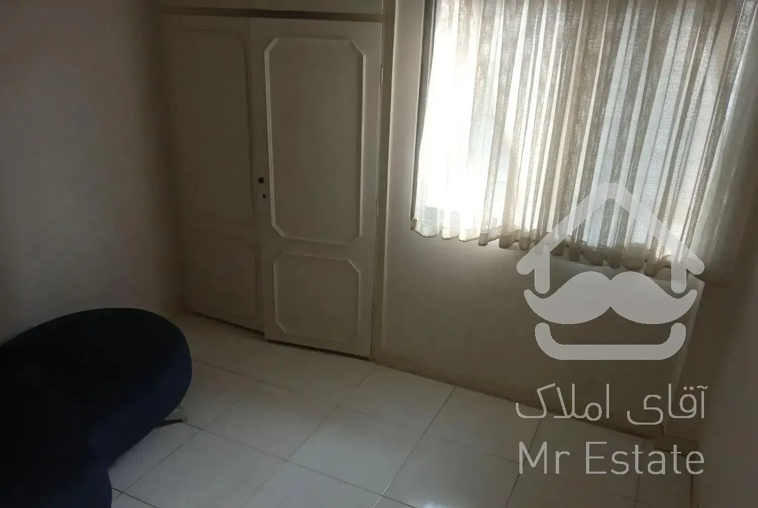 وزرا 130 متر آپارتمان